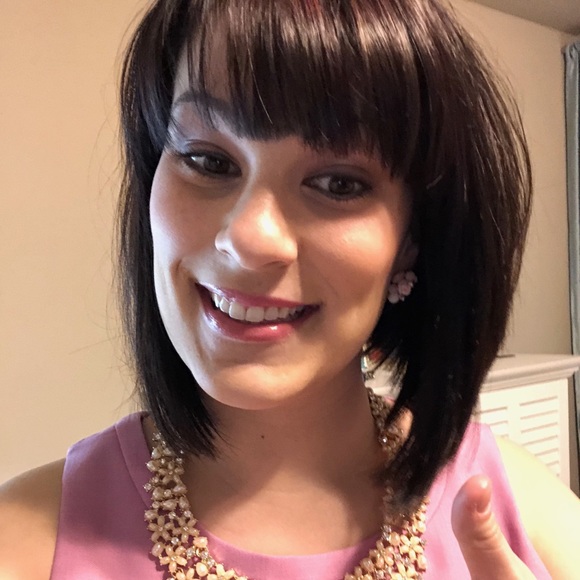 Meet your Posher, Erin. Posh Ambassador - Picture 8 of 9